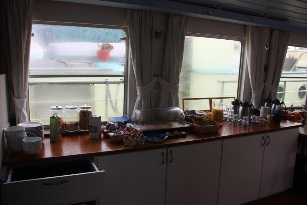 Hotelschip Gandalf Amesterdão Exterior foto
